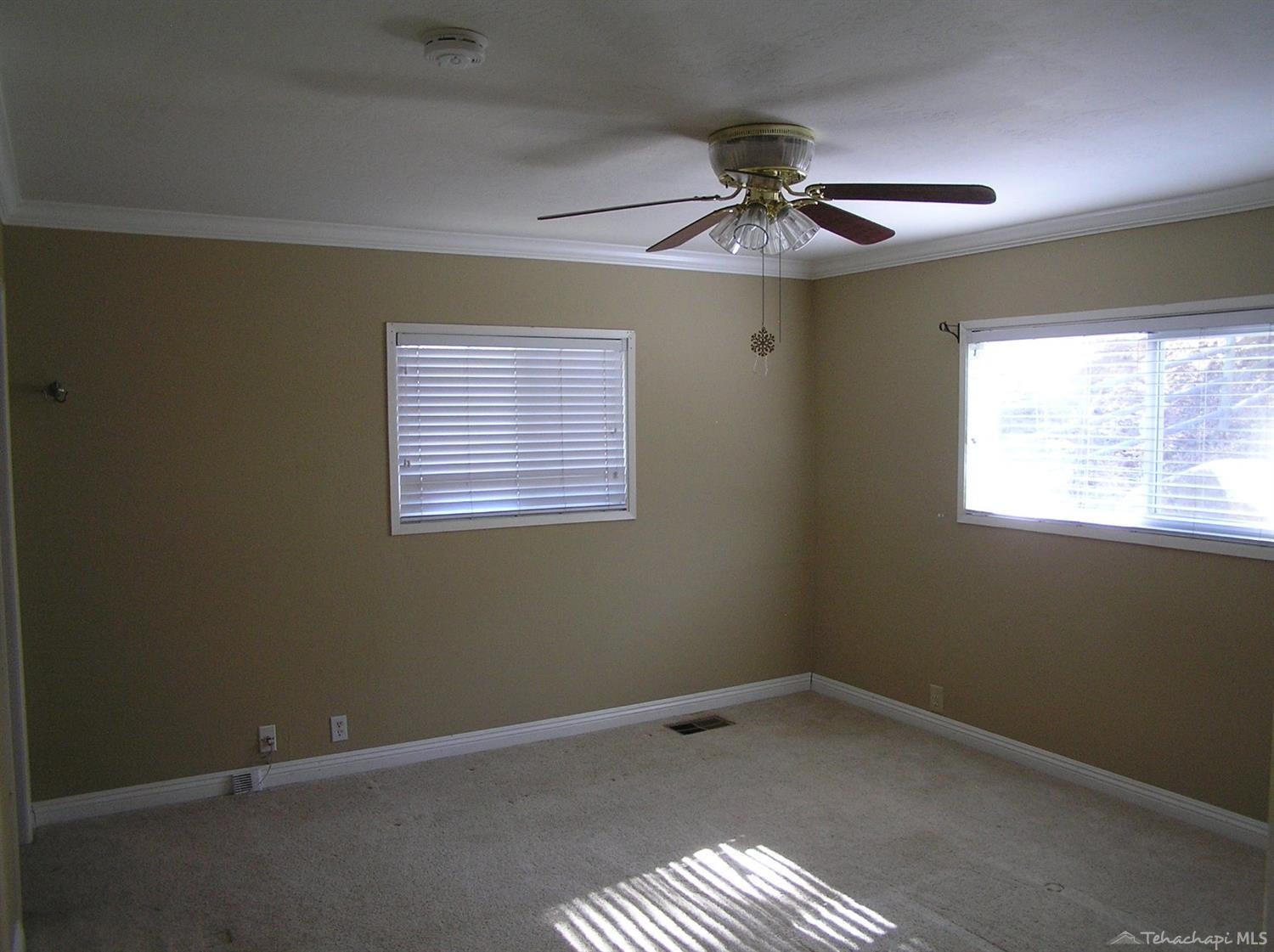 29300 South Lower Valley Road Tehachapi, CA 93561 - Photo 25 of 59 Gallery Image 25