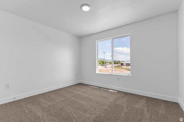 692 West 2840 South, Unit 11 Logan, UT 84321 - Photo 16 of 23