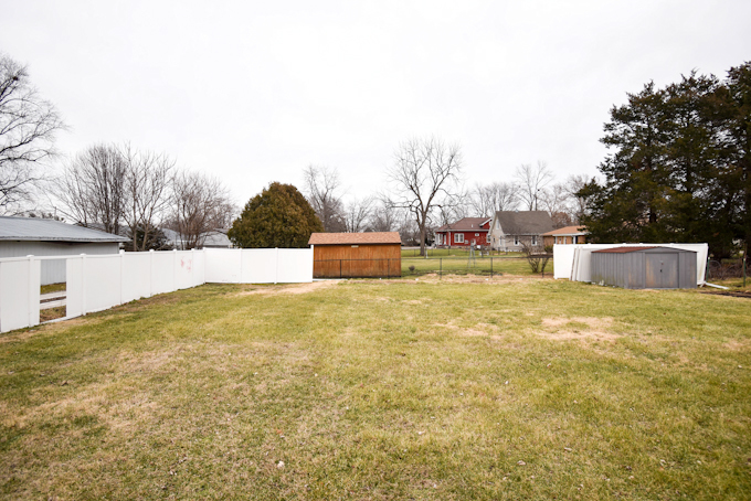 311 Vermont Street Camp Point, IL 62320 - Photo 3 of 18 Gallery Image 3