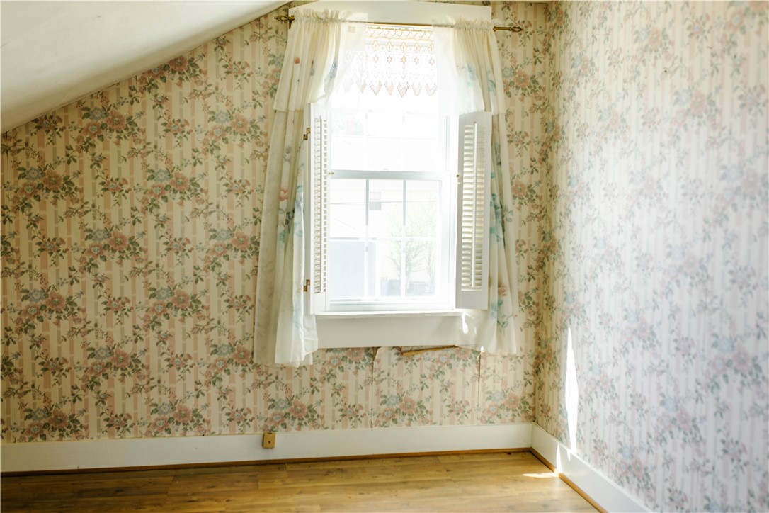 165 Sowams Road Barrington, RI 02806 - Photo 17 of 25 2nd Floor - Bedroom #2