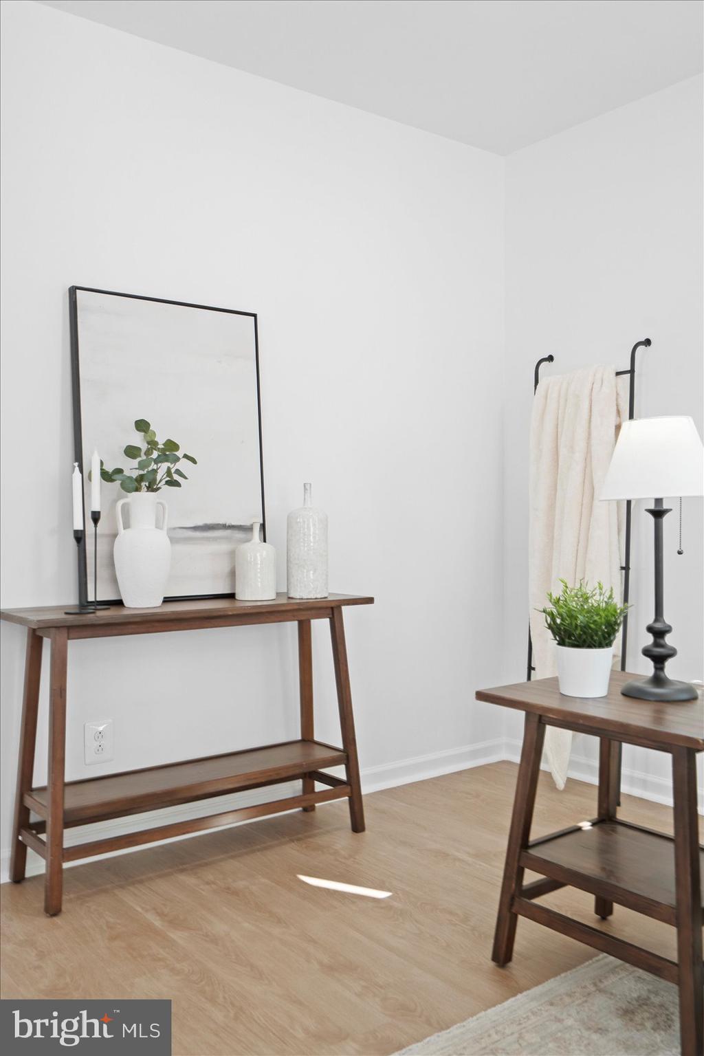 313 Homberg Avenue Baltimore, MD 21221 - Photo 26 of 47 a view of workspace with furniture