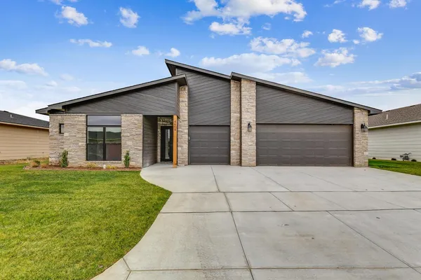 $469,000 | 4654 West Emerald Bay Court, Wichita, KS 67205