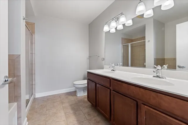 $2,500 | 1600 South Prairie Avenue, Unit 1505, Chicago, IL 60616