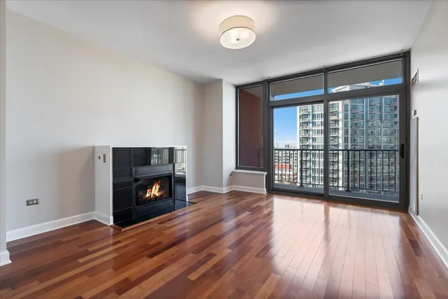 $2,500 | 1600 South Prairie Avenue, Unit 1505, Chicago, IL 60616