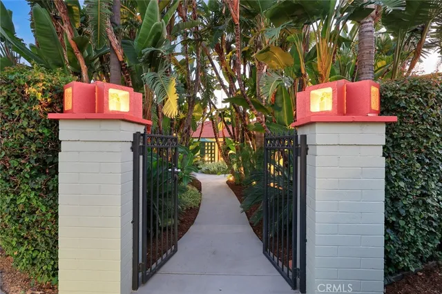 $1,895,000 | 459 North Barranca Avenue, Glendora, CA 91741