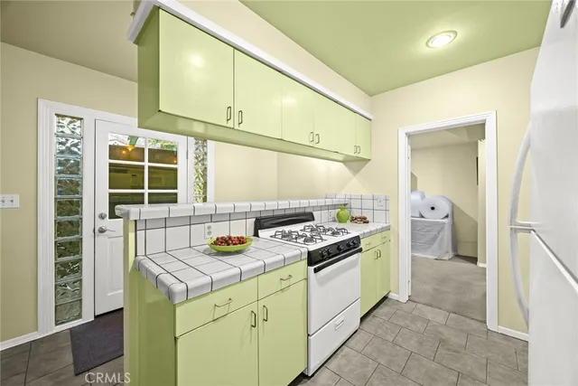 $1,895,000 | 459 North Barranca Avenue, Glendora, CA 91741