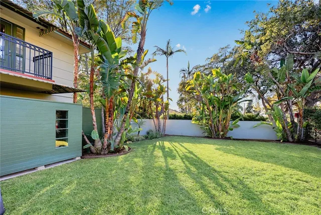 $1,895,000 | 459 North Barranca Avenue, Glendora, CA 91741