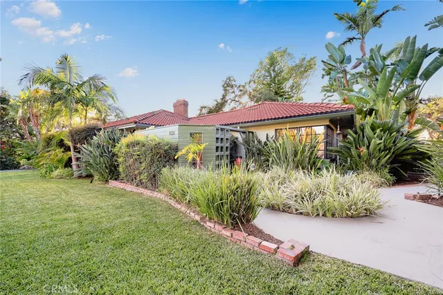 $1,895,000 | 459 North Barranca Avenue, Glendora, CA 91741