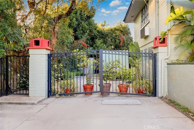 $1,895,000 | 459 North Barranca Avenue, Glendora, CA 91741