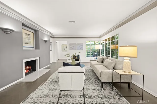 $1,895,000 | 459 North Barranca Avenue, Glendora, CA 91741