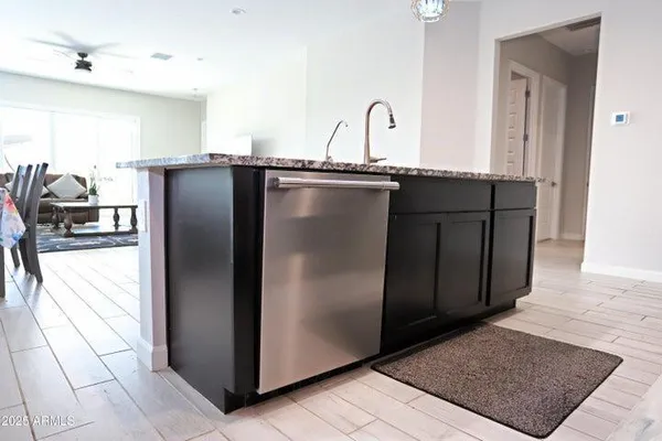 $2,900 | 10549 West Albert Lane, Peoria, AZ 85382