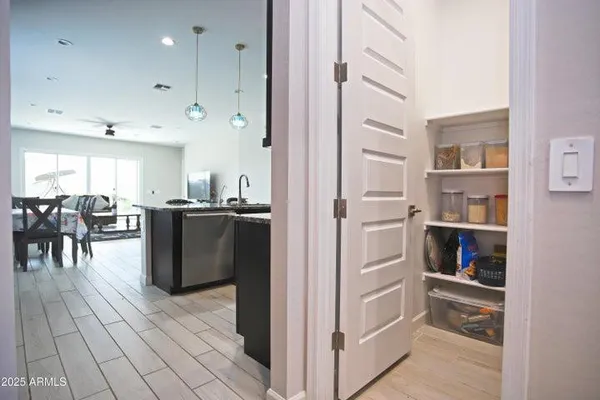 $2,900 | 10549 West Albert Lane, Peoria, AZ 85382