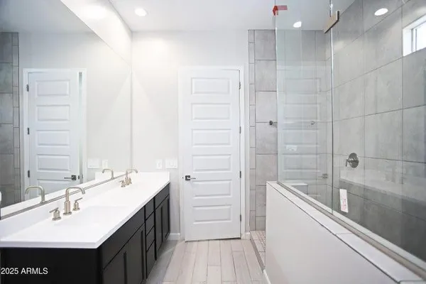 $2,900 | 10549 West Albert Lane, Peoria, AZ 85382