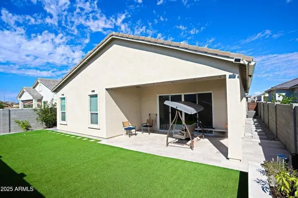 $2,900 | 10549 West Albert Lane, Peoria, AZ 85382