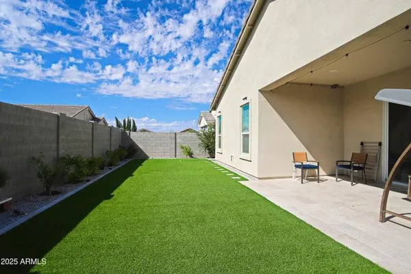 $2,900 | 10549 West Albert Lane, Peoria, AZ 85382