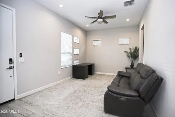 $2,900 | 10549 West Albert Lane, Peoria, AZ 85382