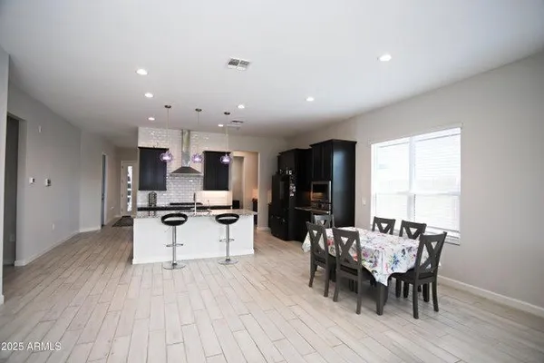 $2,900 | 10549 West Albert Lane, Peoria, AZ 85382