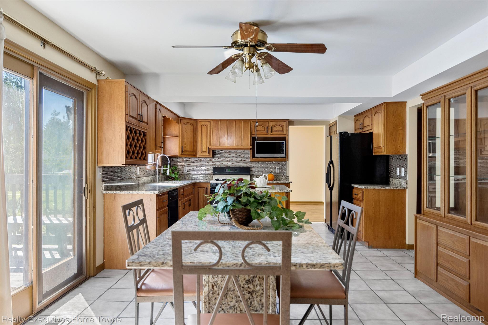 38798 Westchester Road Sterling Heights, MI 48310 - Photo 13 of 66 Gallery Image 13