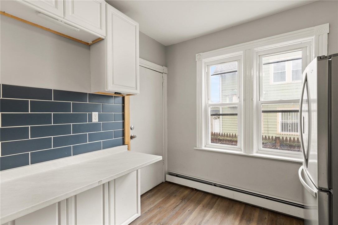 42 Corinth Street Providence, RI 02907 - Photo 21 of 36