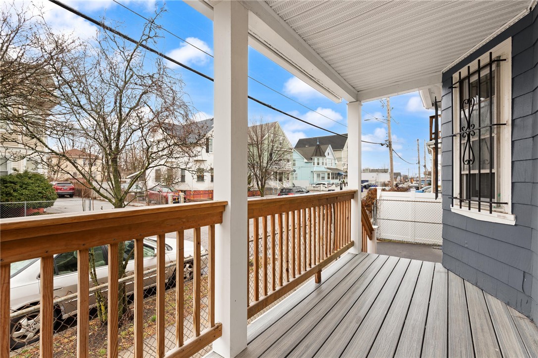 42 Corinth Street Providence, RI 02907 - Photo 5 of 36
