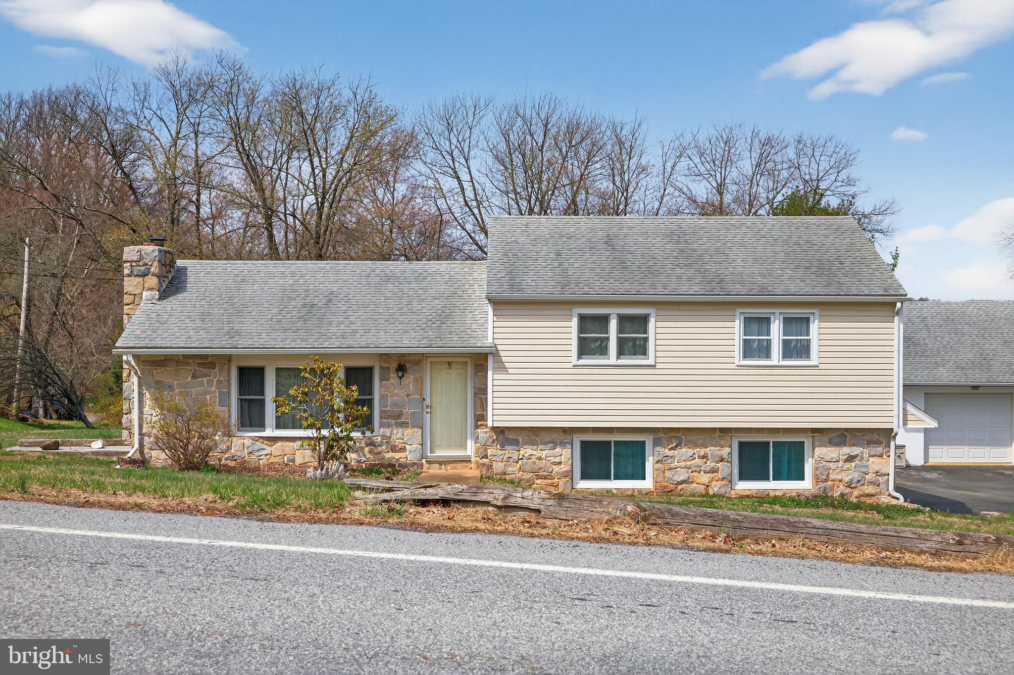 1279 Sheep Hill Road Pottstown, PA 19465 - Photo 1 of 28