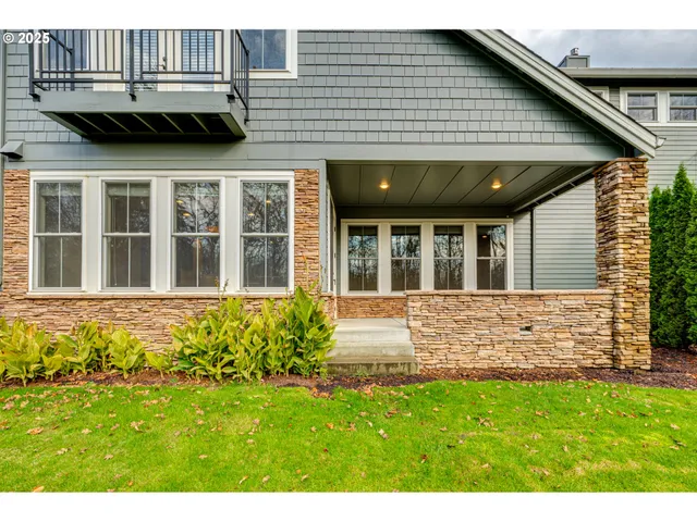 $899,000 | 7705 Northwest Quinault Street, Camas, WA 98607