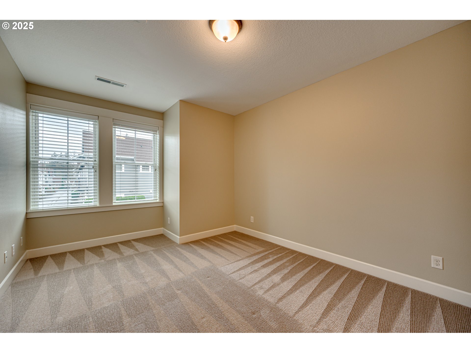 7705 Northwest Quinault Street Camas, WA 98607 - Photo 32 of 48