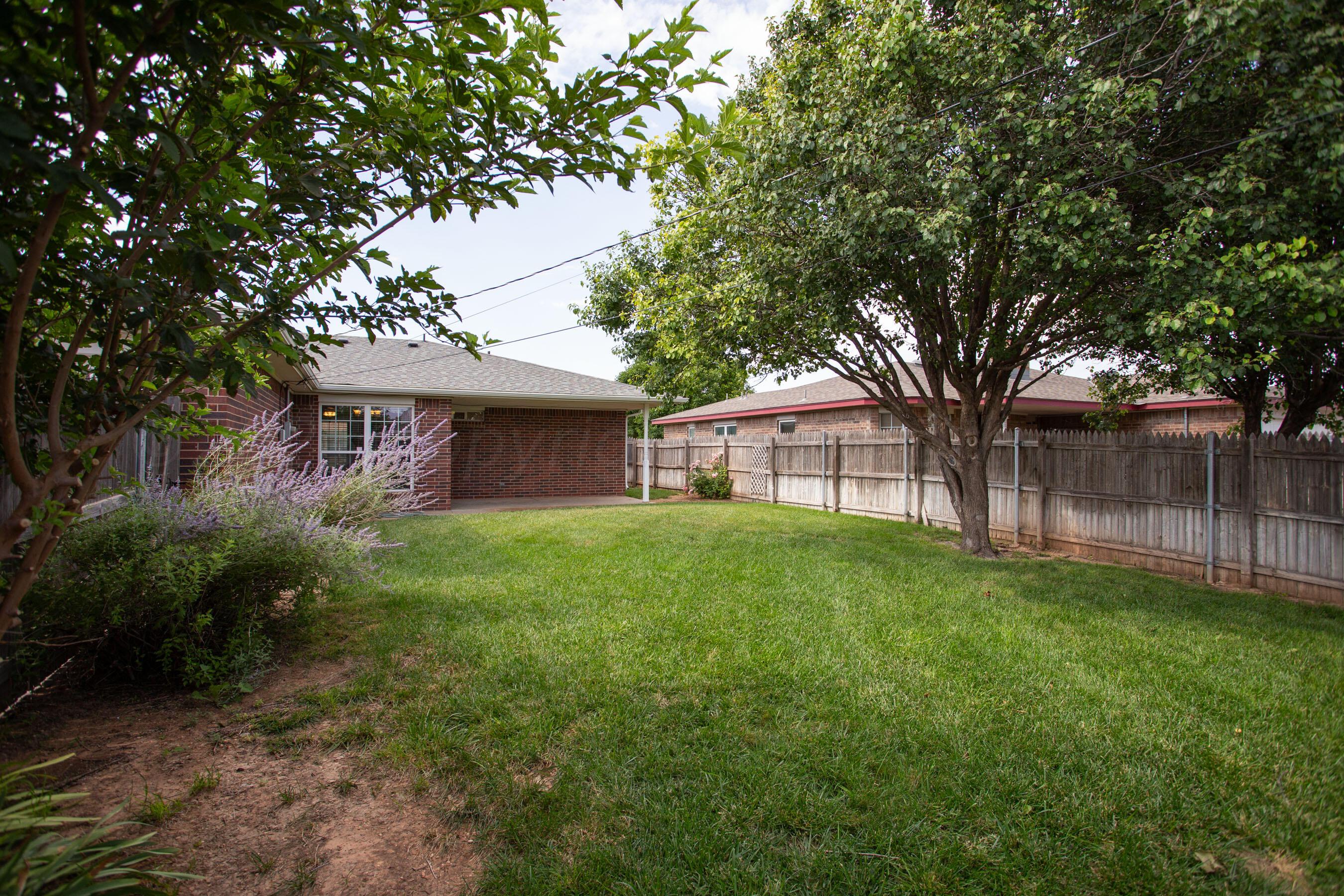 1016 Shasta Drive Amarillo, TX 79110 - Photo 3 of 20 21