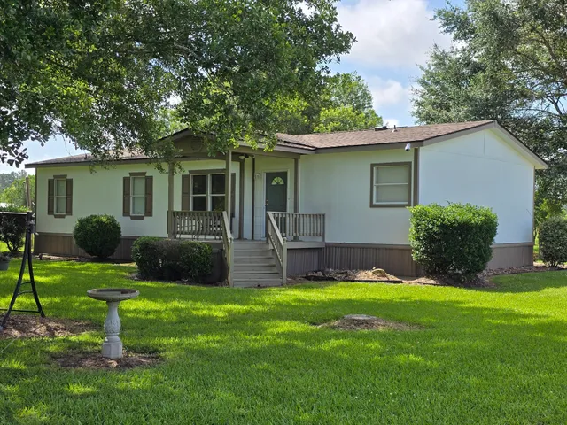 $315,000 | 290 County Road 2286, Cleveland, TX 77327