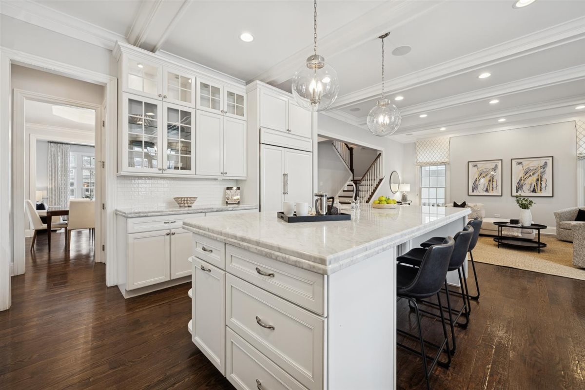 726 Lincoln Street Evanston, IL 60201 - Photo 16 of 46