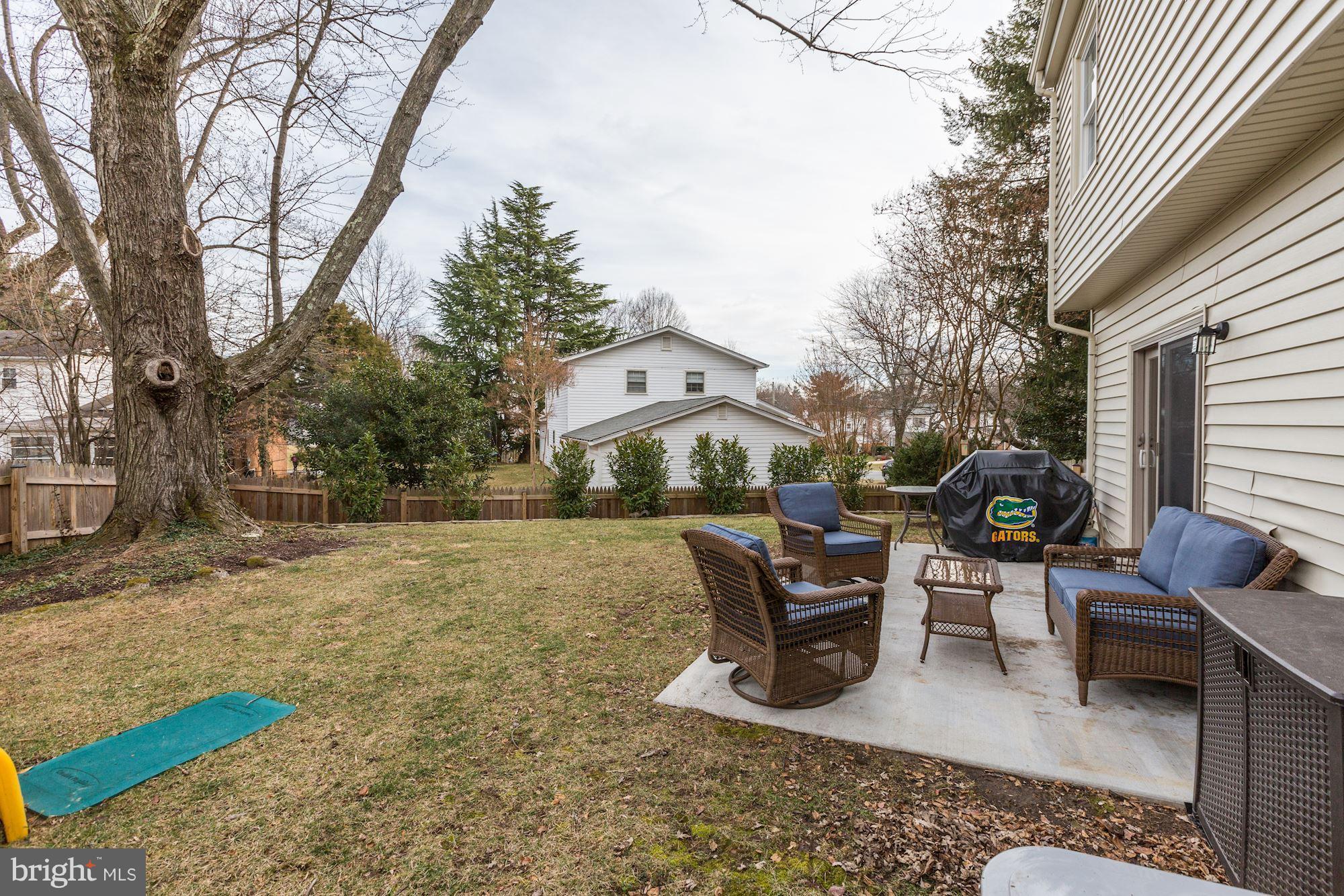 8518 Postoak Road Potomac, MD 20854 - Photo 29 of 30 Exterior (Rear)
