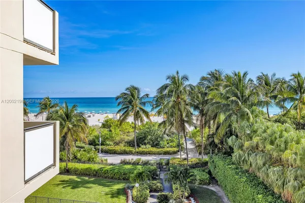$4,650 | 1623 Collins Avenue, Unit 418, Miami Beach, FL 33139