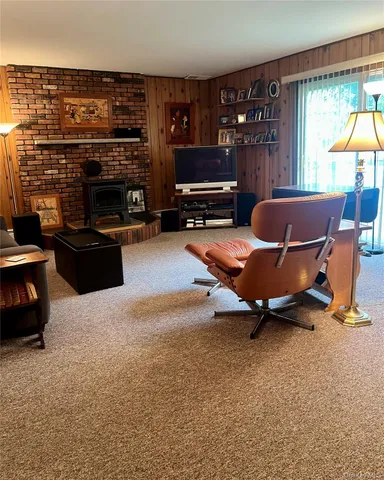 $575,000 | 20 Jones Drive, Highland Mills, NY 10930