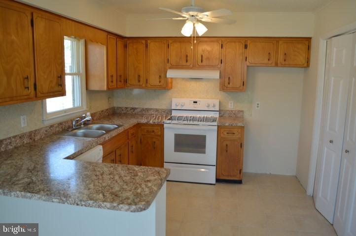 13806 Fiesta Road Ocean City, MD 21842 - Photo 4 of 12 Gallery Image 4