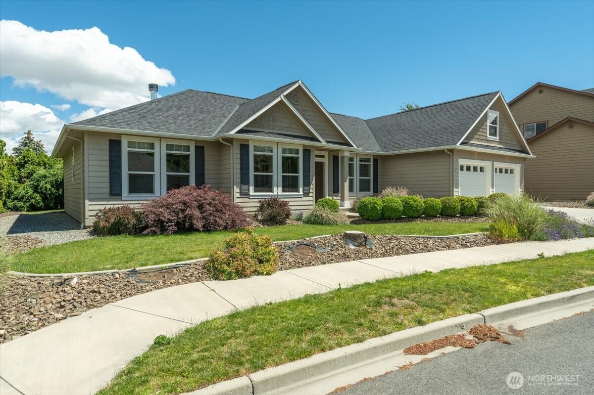 105 Pickens Street Wenatchee, WA 98801 - Photo 32 of 34