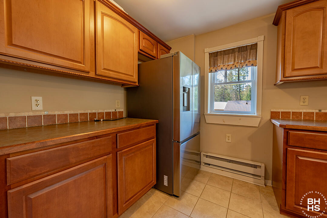 126 Redmond Road Westport, NY 12993 - Photo 8 of 31 ChaletInWestport_Kitchen_Fridge