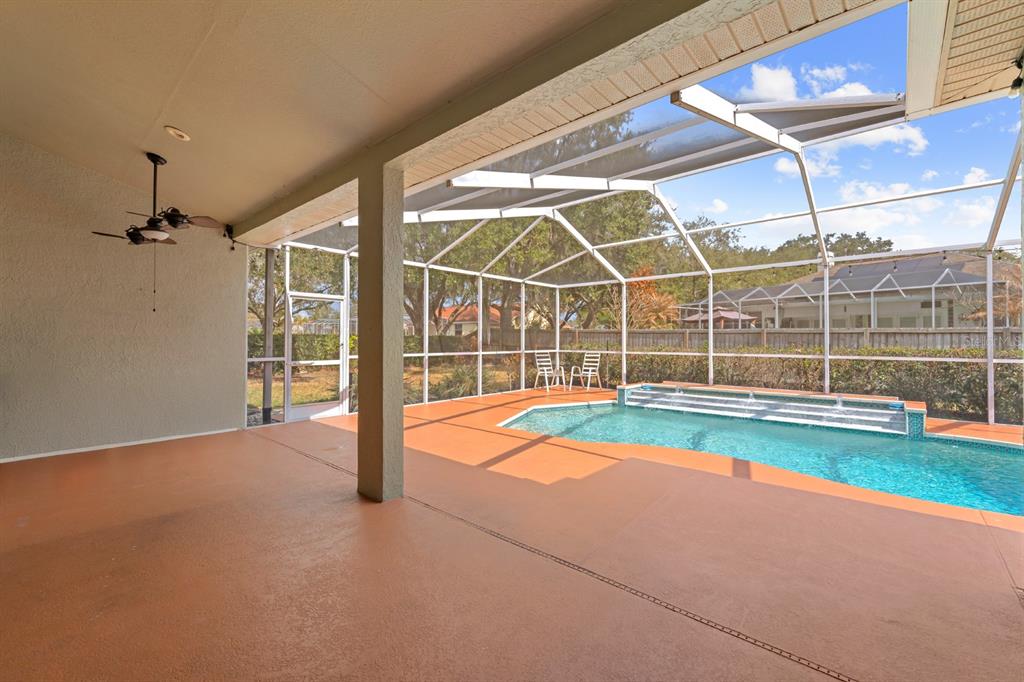 4302 River Close Boulevard Valrico, FL 33596 - Photo 28 of 37