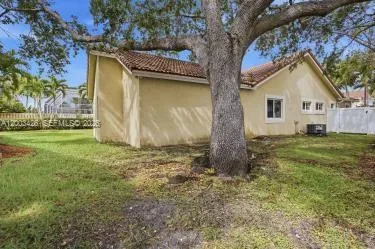 $6,250 | 1190 Balboa Court, Unit 1190, Weston, FL 33326