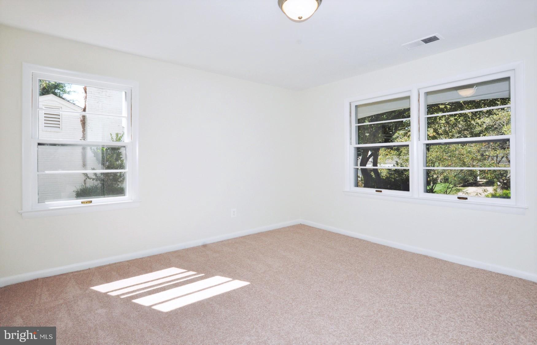 6901 Millwood Road Bethesda, MD 20817 - Photo 15 of 28 Office/Den/Guest Room on entry level