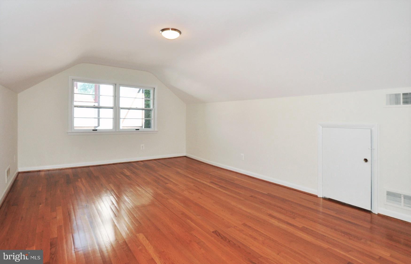 6901 Millwood Road Bethesda, MD 20817 - Photo 24 of 28 Bedroom #4 on upper level 2