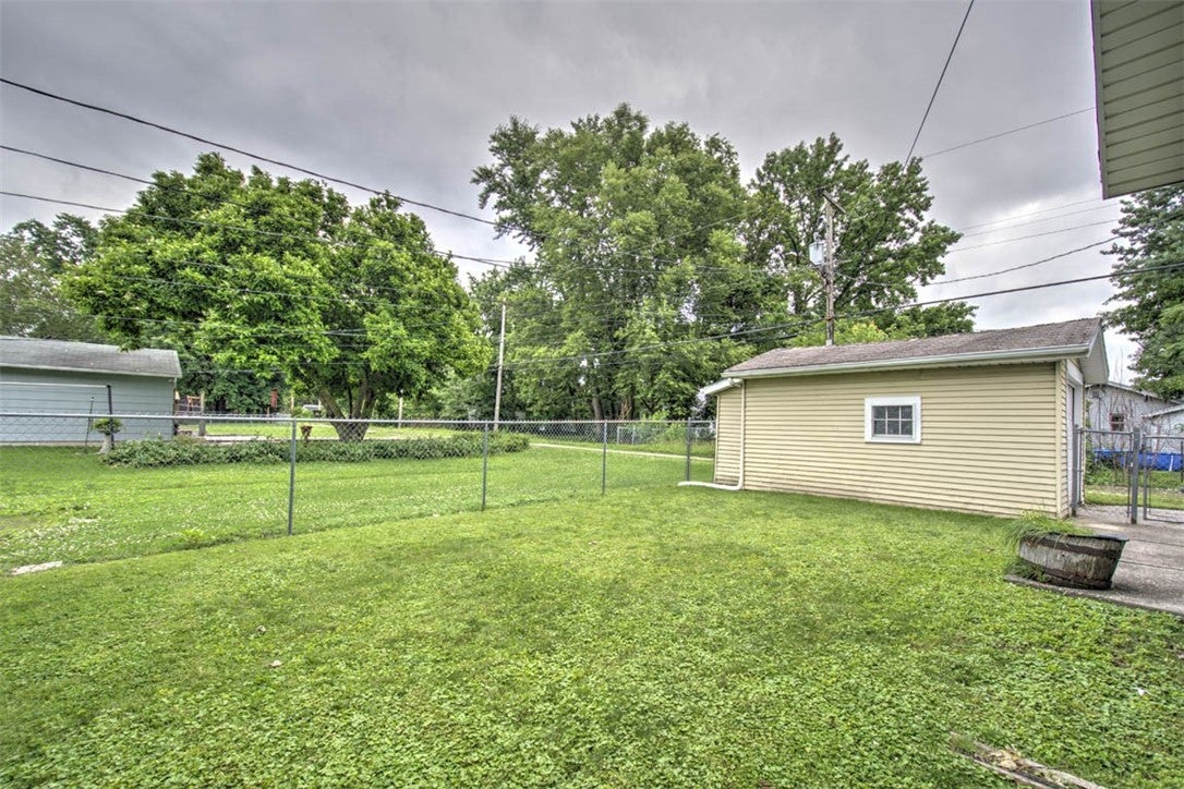 124 South 20th Street Decatur, IL 62521 - Photo 25 of 28 Gallery Image 25