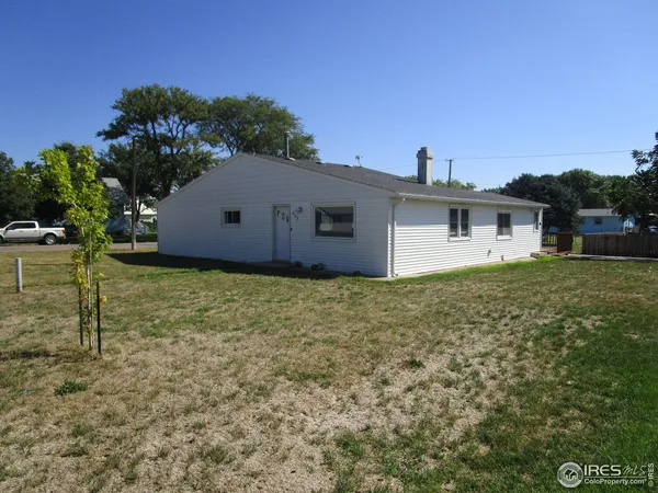 $217,500 | 492 8th Street, Burlington, CO 80807