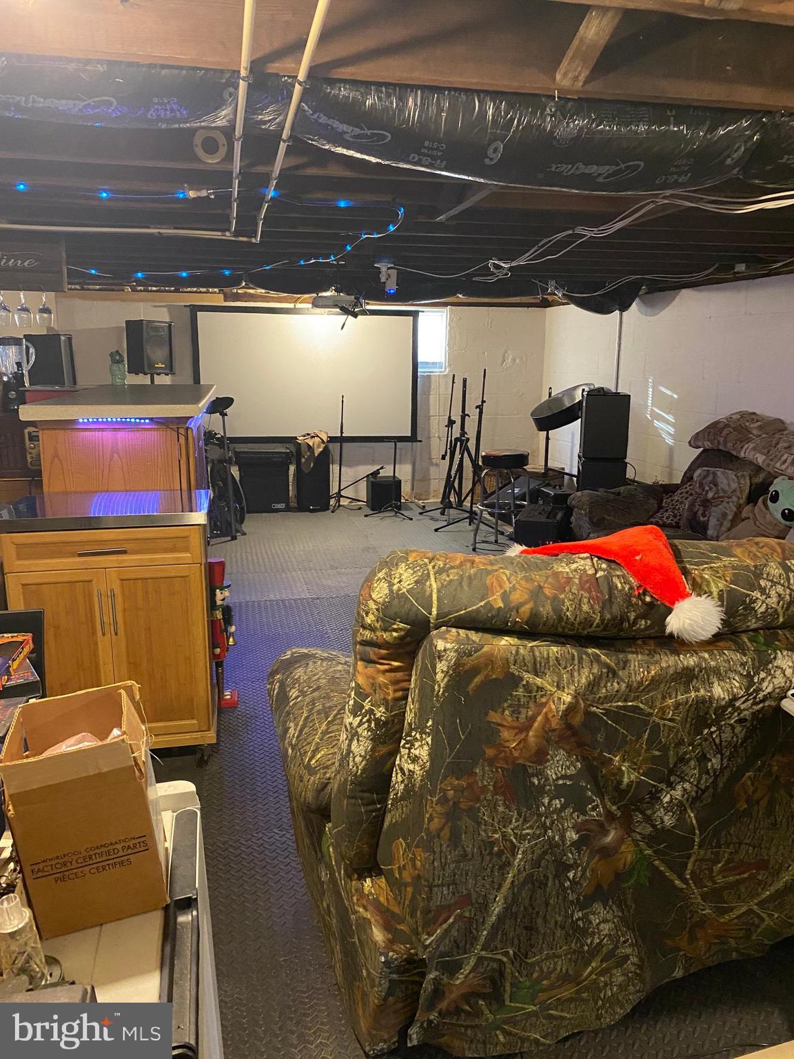 2419 Newcombtown Road Millville, NJ 08332 - Photo 24 of 34 a living room with furniture and a table