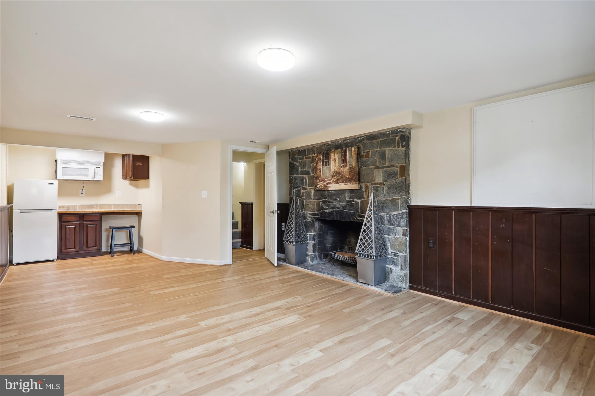 7400 Adelphi Road Hyattsville, MD 20783 - Photo 33 of 38 Recreation Room with small kitchenette/bar