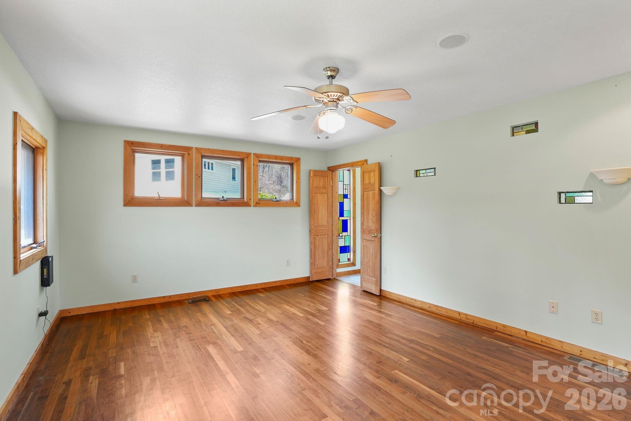 310 Burr Ridge Marshall, NC 28753 - Photo 13 of 46