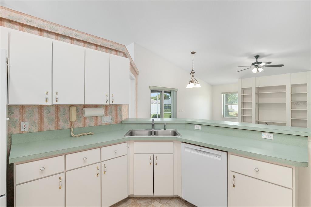 8598 Southwest 56th Avenue Road Ocala, FL 34476 - Photo 19 of 61