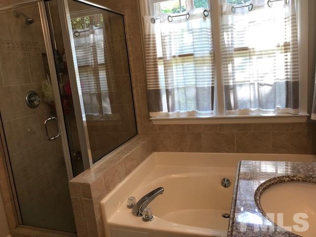 2 Ennis Court Raleigh, NC 27613 - Photo 19 of 28