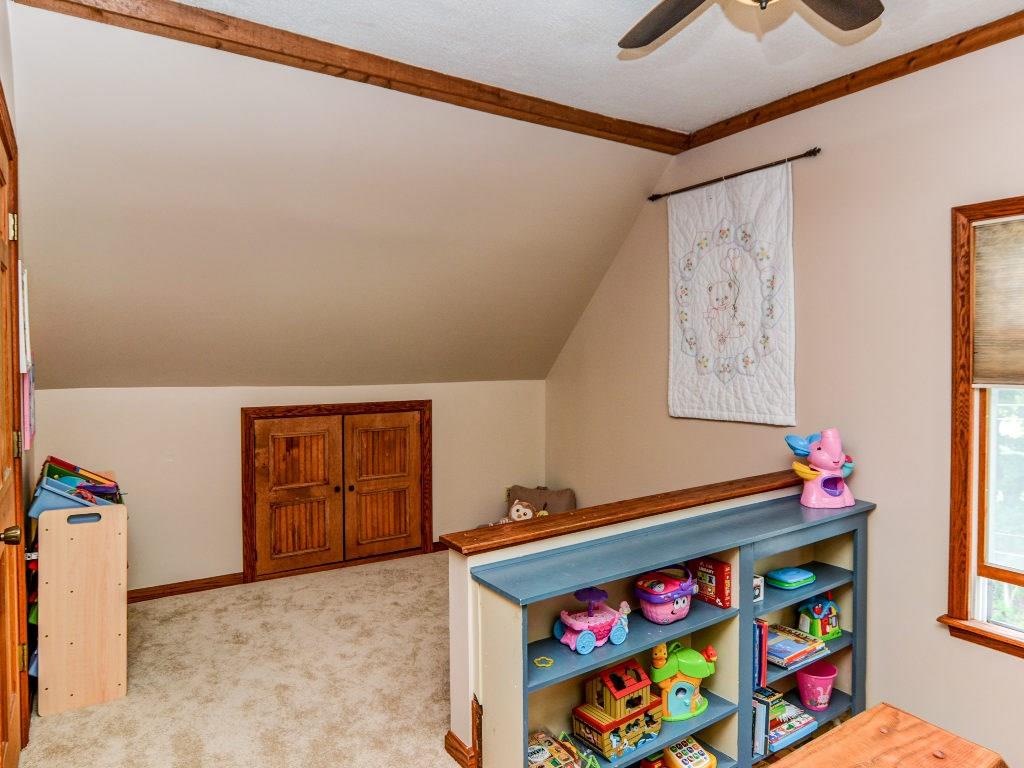 1040 West Ingomar Road Pittsburgh, PA 15237 - Photo 20 of 25 Gallery Image 20