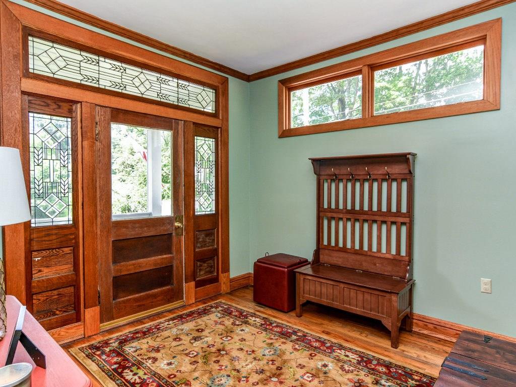 1040 West Ingomar Road Pittsburgh, PA 15237 - Photo 3 of 25 Gallery Image 3