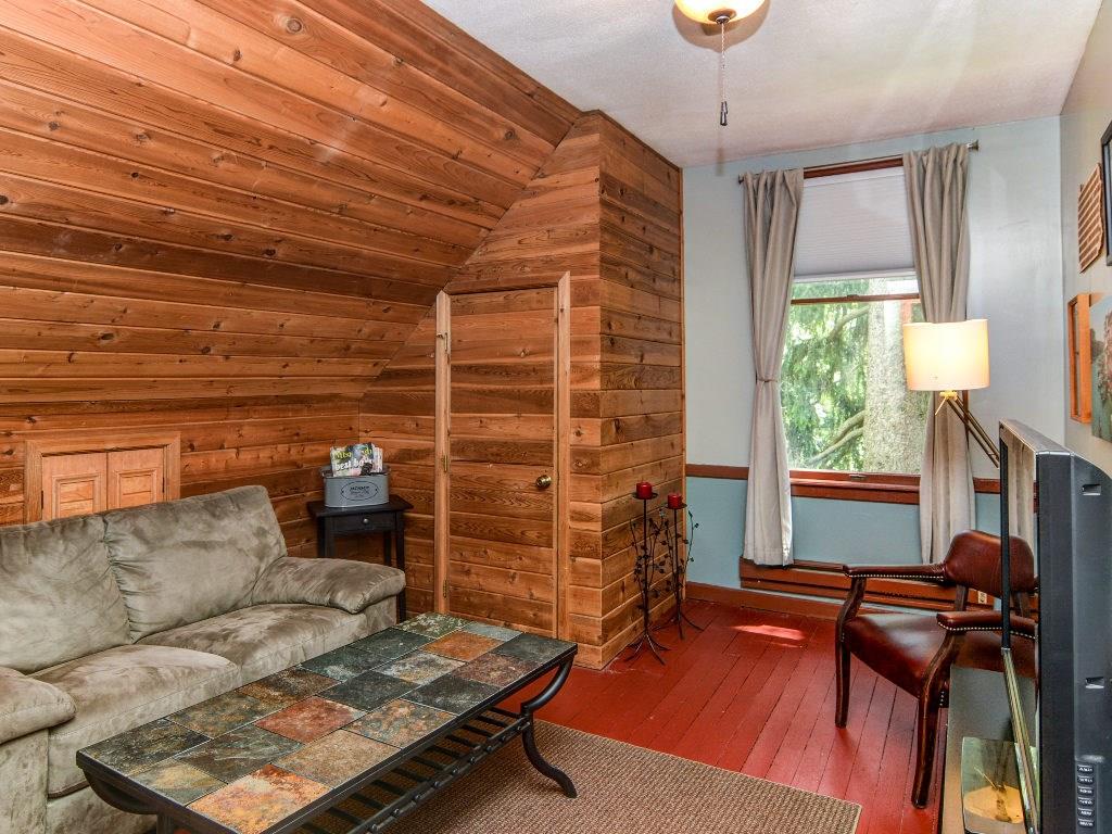 1040 West Ingomar Road Pittsburgh, PA 15237 - Photo 22 of 25 Gallery Image 22